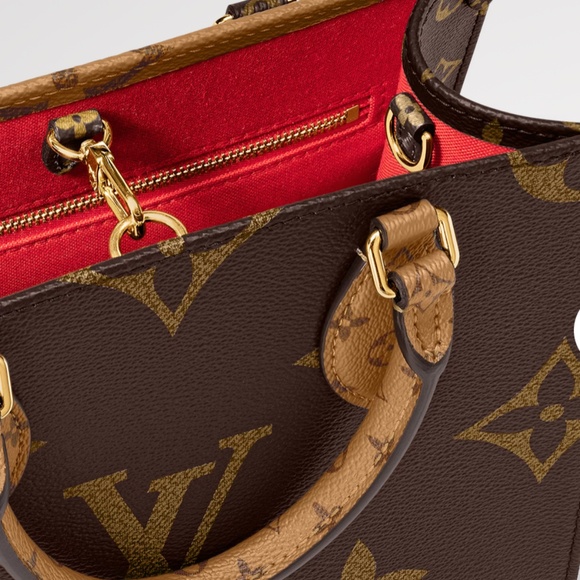 Louis Vuitton OntheGo Pm Bag/purse/tote - Picture 5 of 10